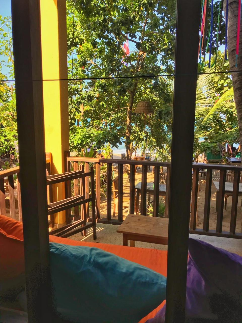 Gecko Restaurant&Rooms Arugam Bay Exterior foto